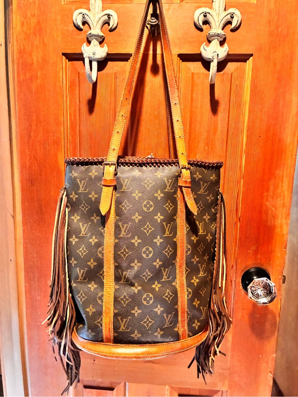 Louis Vuitton Monogram authentic Refurbished Brown and Tan Fringe Shoulder Bag - Picture 12 of 15